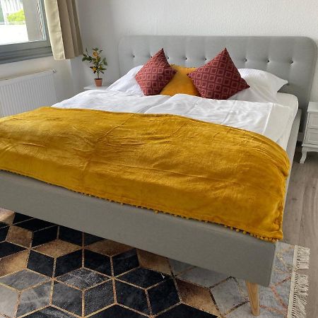 Urbansuites - Modern & Zentral In Der City - Dein Zuhause In Щутгарт Екстериор снимка