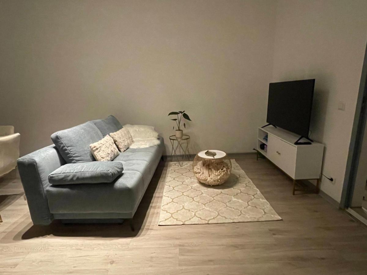 Urbansuites - Modern & Zentral In Der City - Dein Zuhause In Щутгарт Екстериор снимка