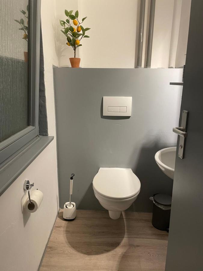 Urbansuites - Modern & Zentral In Der City - Dein Zuhause In Щутгарт Екстериор снимка