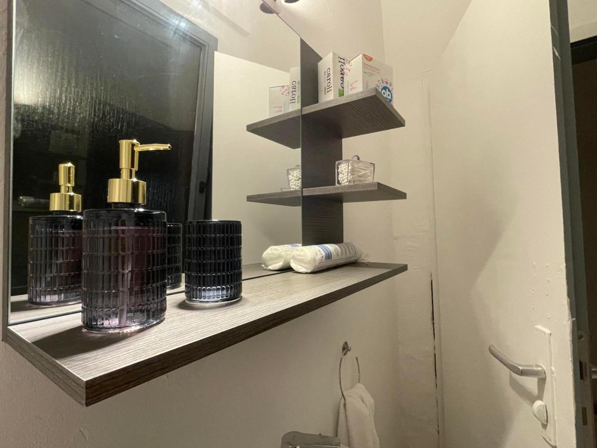 Urbansuites - Modern & Zentral In Der City - Dein Zuhause In Щутгарт Екстериор снимка