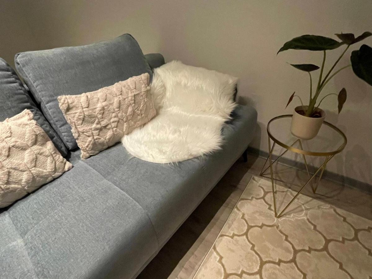 Urbansuites - Modern & Zentral In Der City - Dein Zuhause In Щутгарт Екстериор снимка