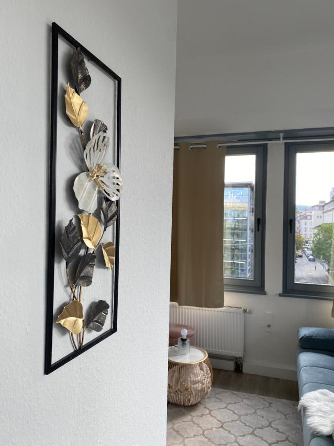 Urbansuites - Modern & Zentral In Der City - Dein Zuhause In Щутгарт Екстериор снимка