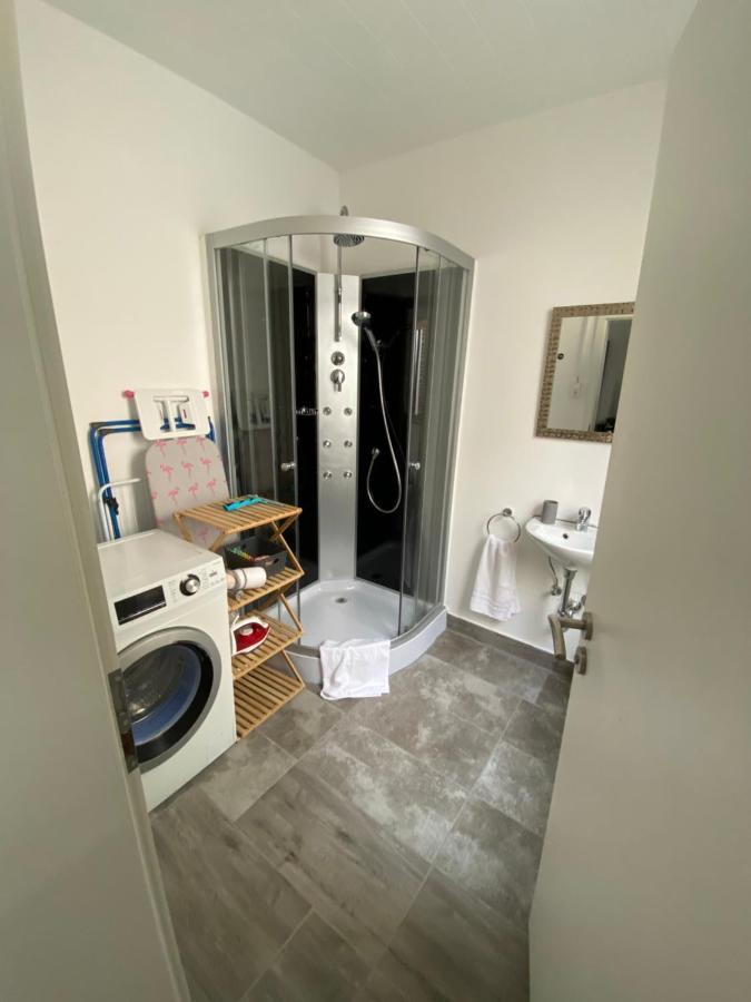 Urbansuites - Modern & Zentral In Der City - Dein Zuhause In Щутгарт Екстериор снимка